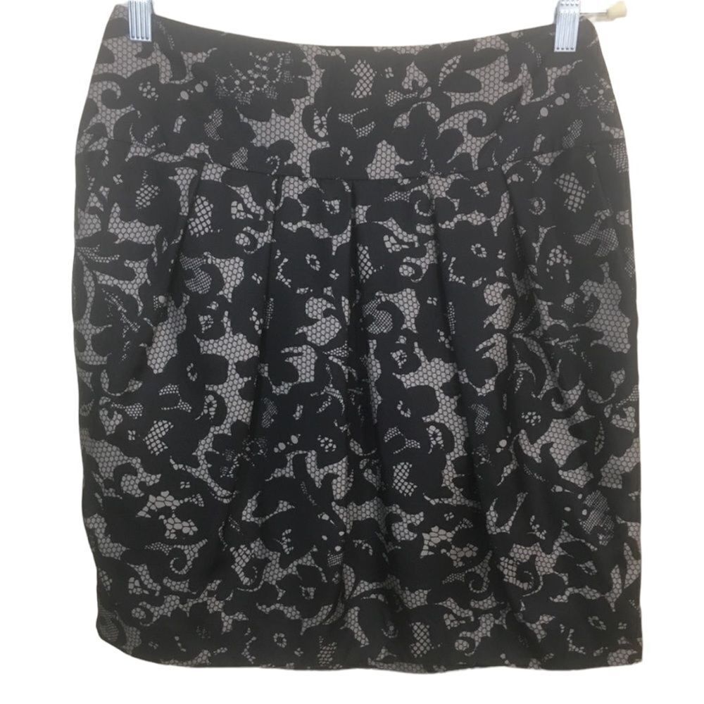 Banana Republic silk skirt, size 8